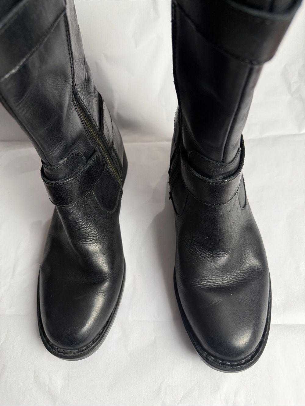 Born Erie moto biker Black Leather Boots 6.5 Buckle Zip Engineer